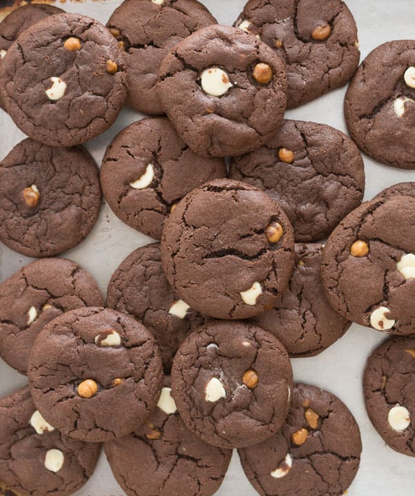 overhead photograph of 5-ingredient double chocolate caramel cookies