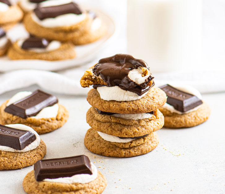 S'mores Cookies - The Itsy-Bitsy Kitchen